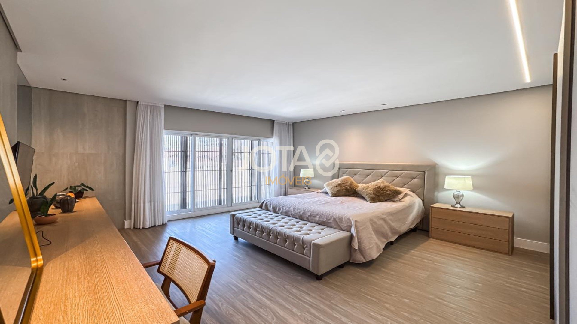 CASA EM CONDOMINÍNIO 3 QUARTOS NA EDUARDO SPRADA