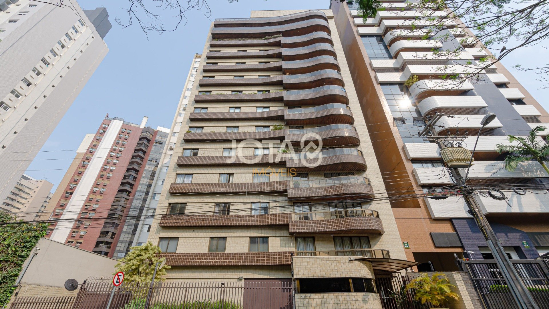 APARTAMENTO REFORMADO NA SILVA JARDIM