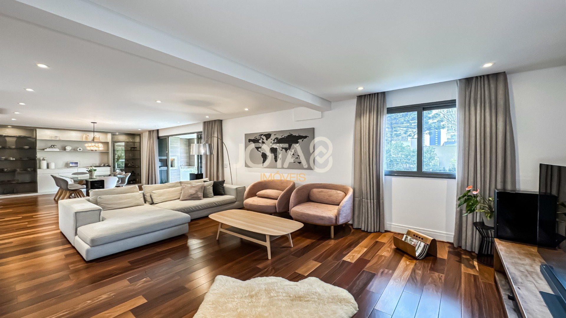 Foto de destaque Moderno apartamento com 3 suítes no ecoville