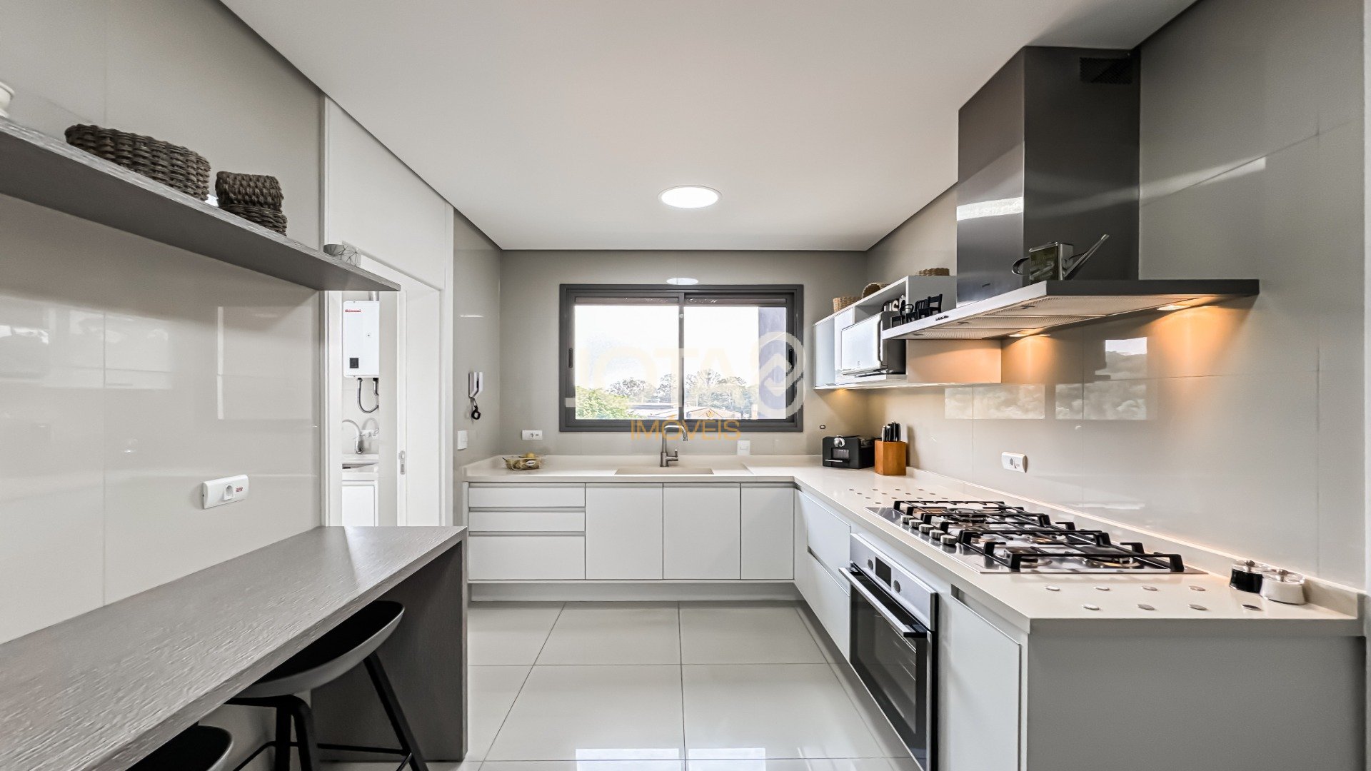 MODERNO APARTAMENTO COM 3 SUÍTES NO ECOVILLE