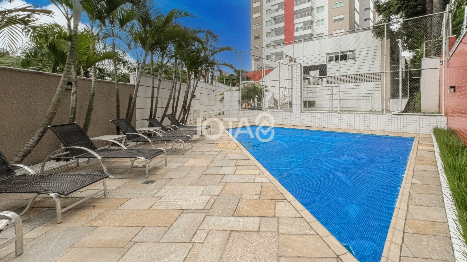 APARTAMENTO MOBILIADO NO ECOVILLE - J8