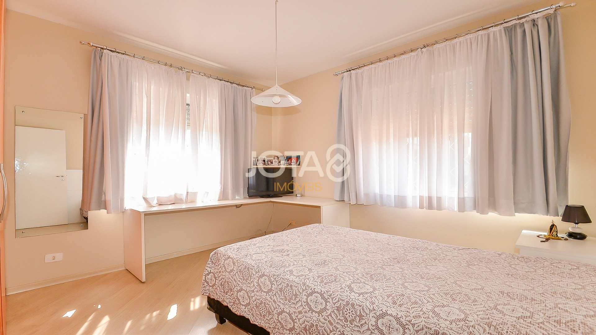 CASA 4 QUARTOS AMPLO TERRENO VILA IZABEL ÓTIMO ESTADO