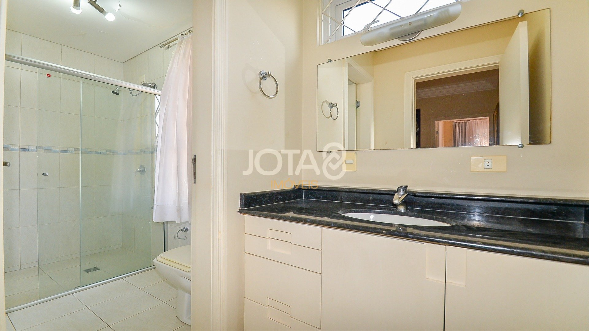 CASA 4 QUARTOS AMPLO TERRENO VILA IZABEL ÓTIMO ESTADO