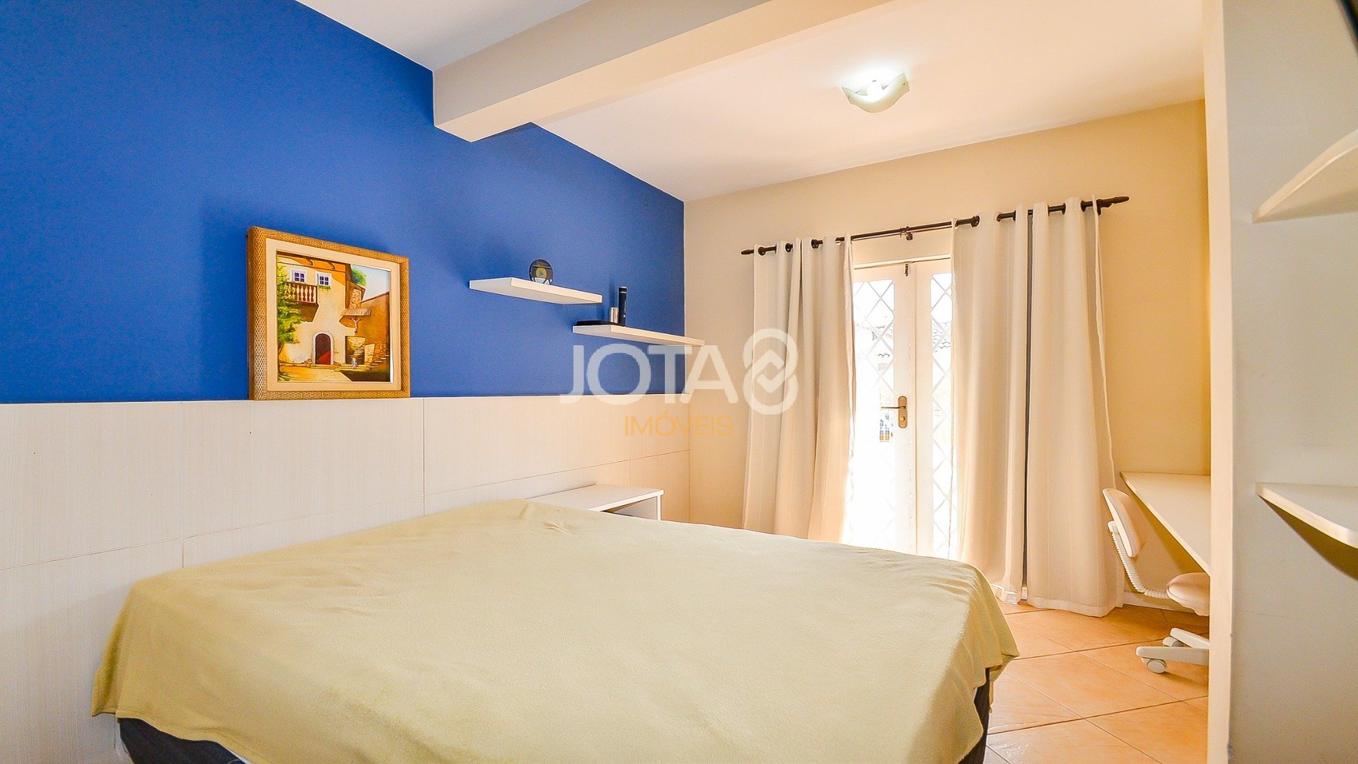 CASA 4 QUARTOS AMPLO TERRENO VILA IZABEL ÓTIMO ESTADO