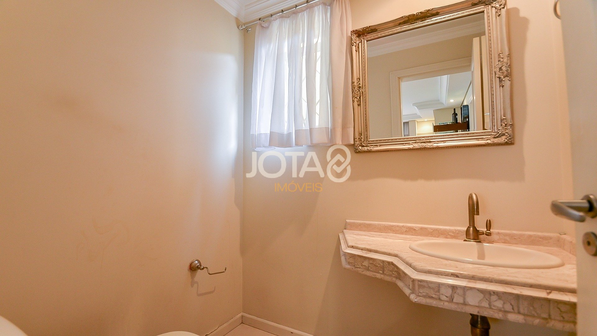 CASA 4 QUARTOS AMPLO TERRENO VILA IZABEL ÓTIMO ESTADO