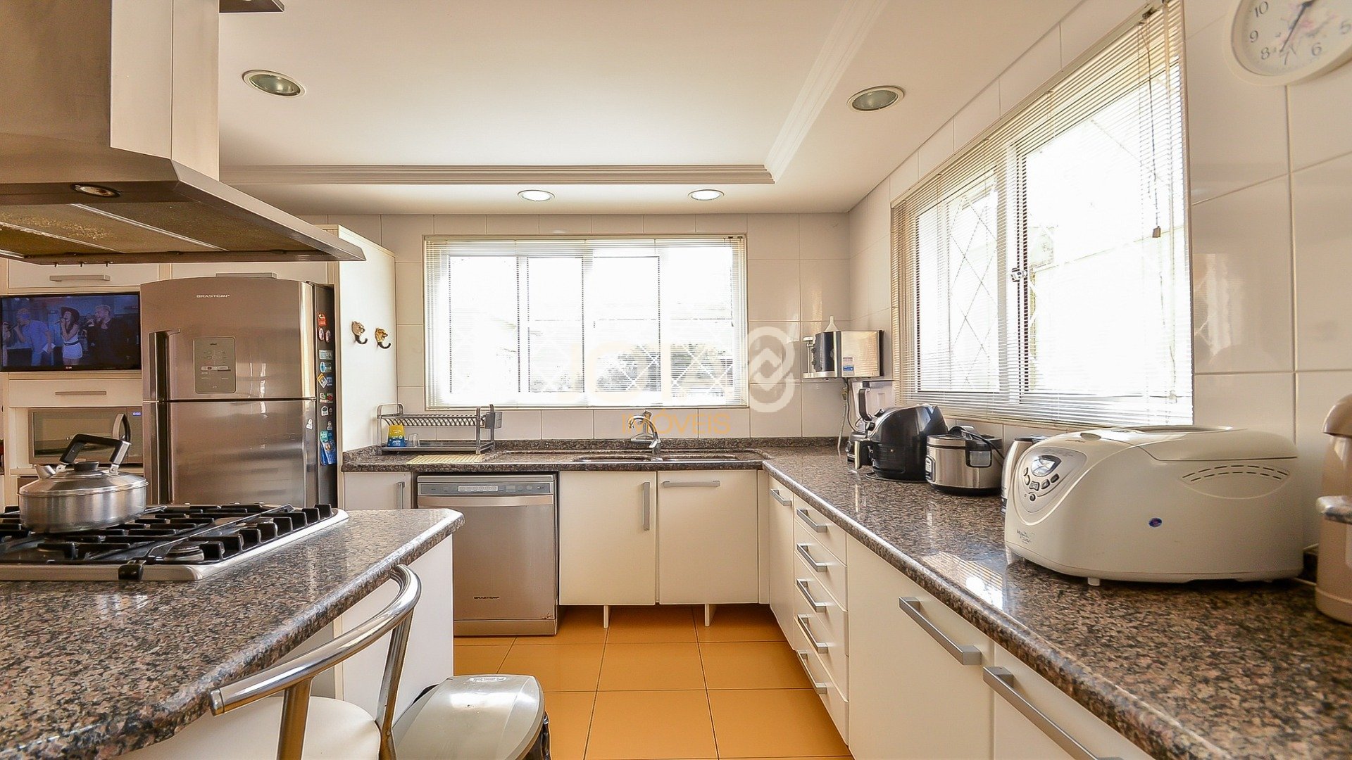 CASA 4 QUARTOS AMPLO TERRENO VILA IZABEL ÓTIMO ESTADO