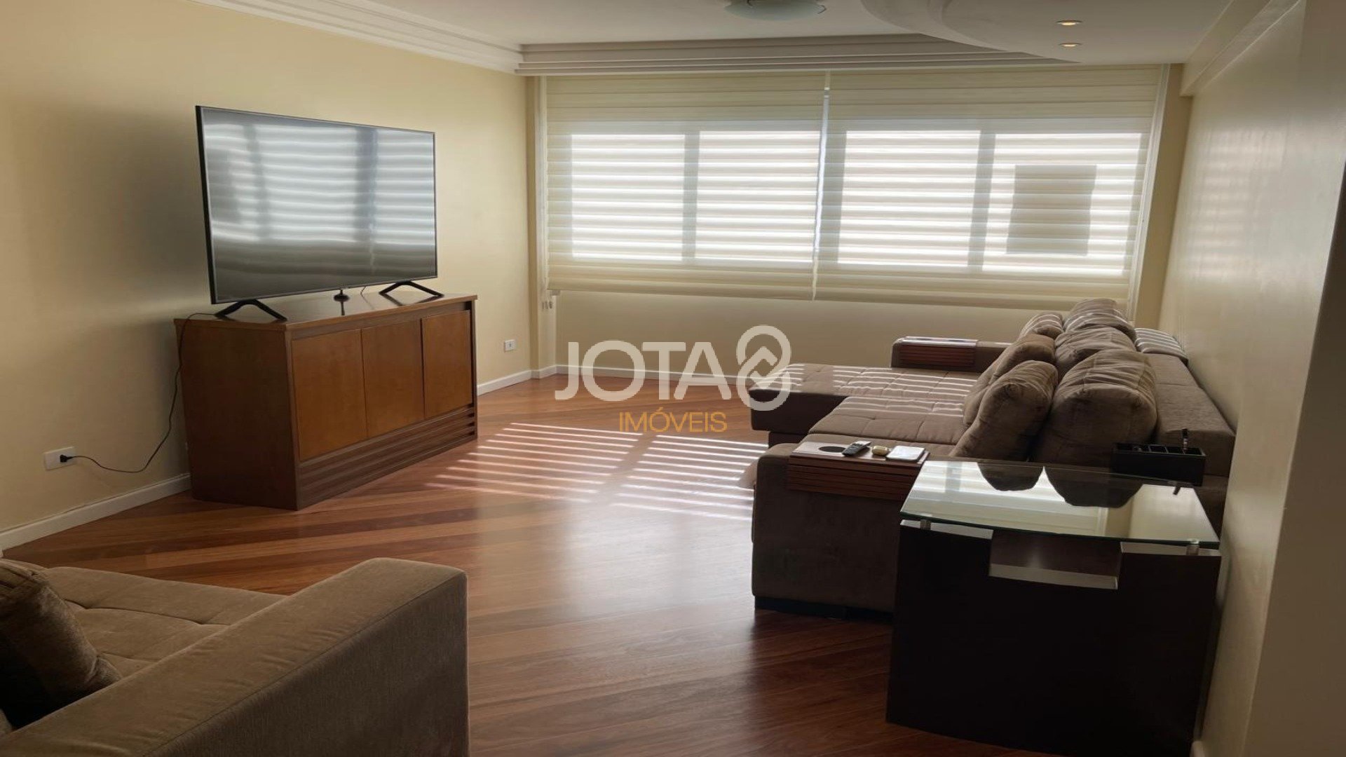 Foto de destaque Apartamento 3 dormitórios, 2 vagas, face norte no batel