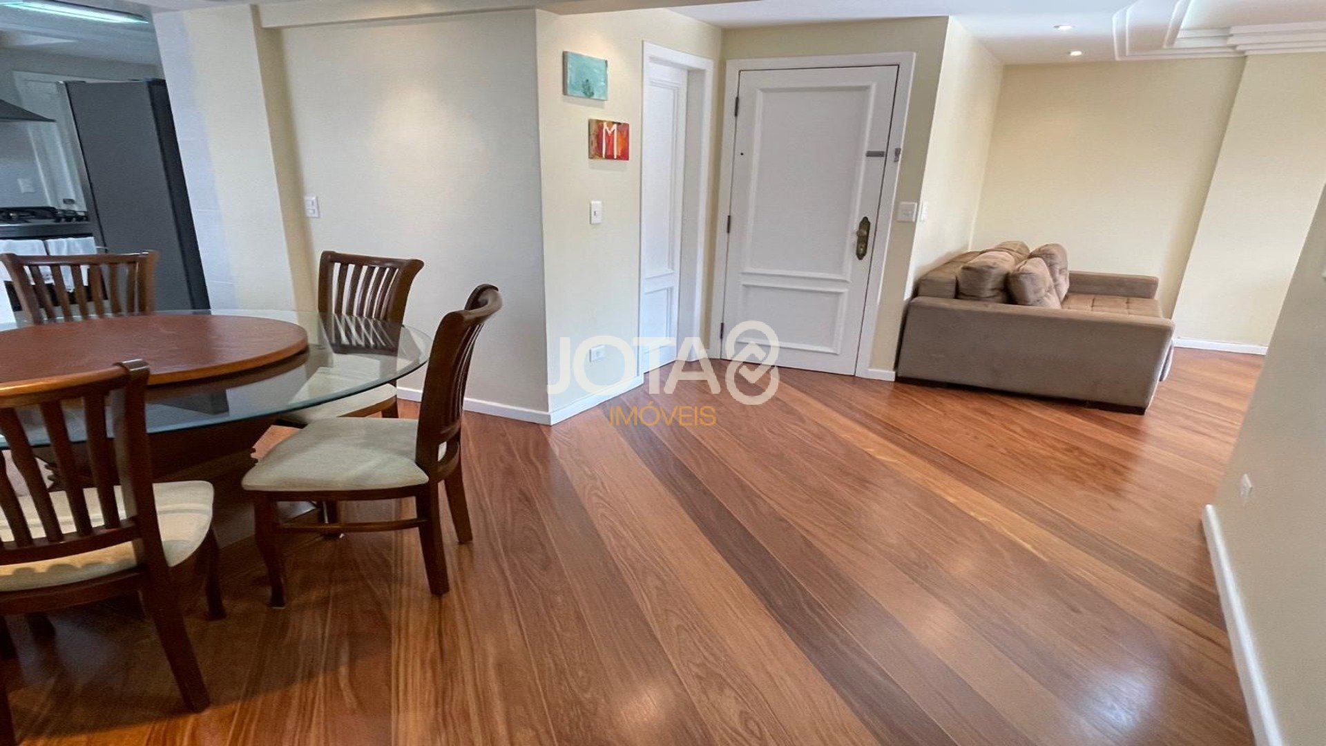 APARTAMENTO 3 DORMITÓRIOS, 2 VAGAS, FACE NORTE NO BATEL
