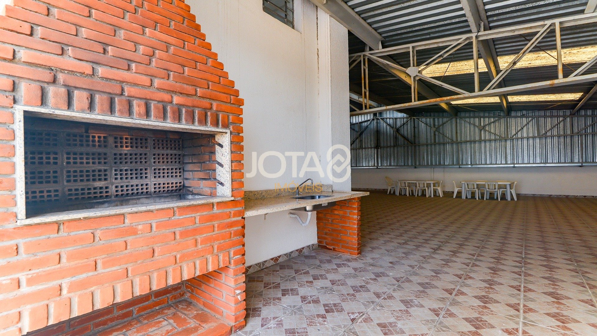 APARTAMENTO 3 QUARTOS 1 VAGA NO BATEL