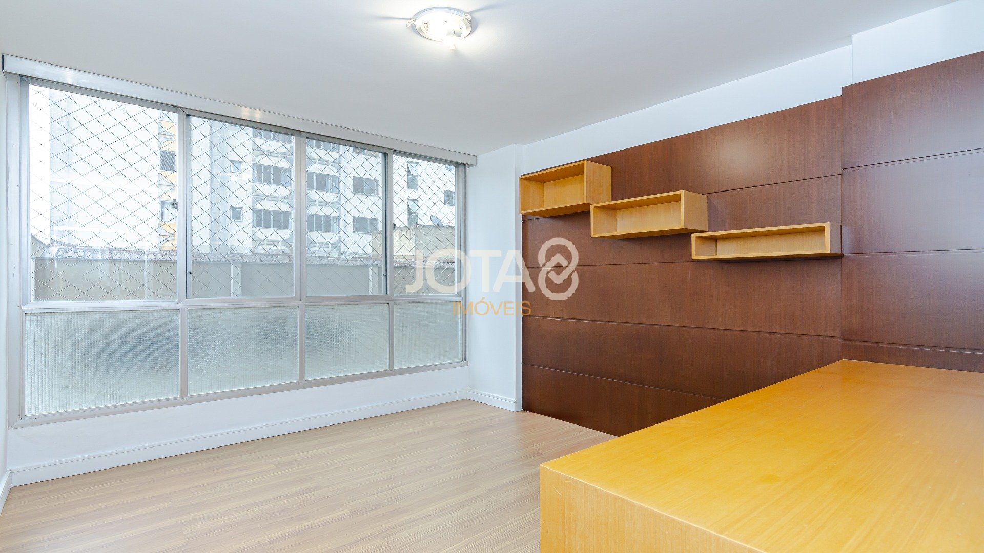 APARTAMENTO 03 DORMITÓRIOS REGIÃO CENTRAL