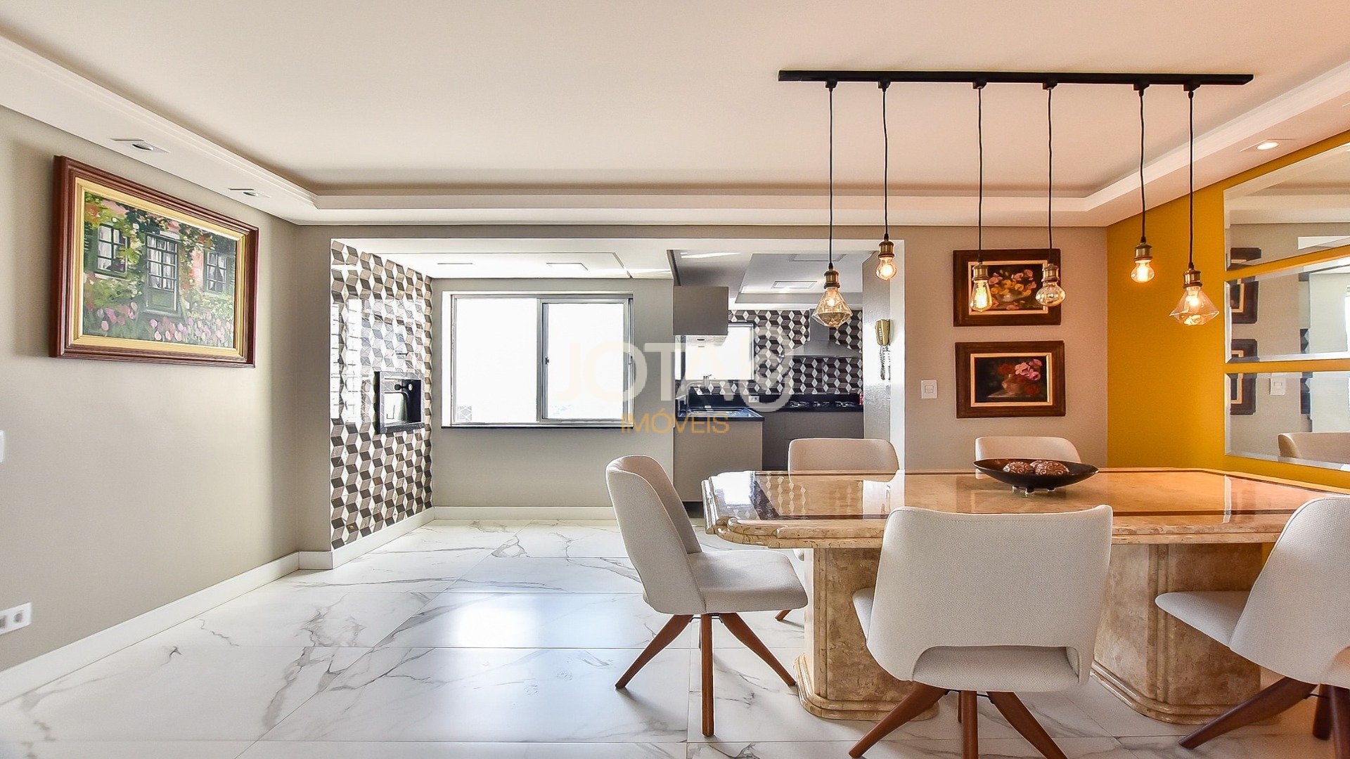 APARTAMENTO AMPLO NO BATEL 3 QUARTOS