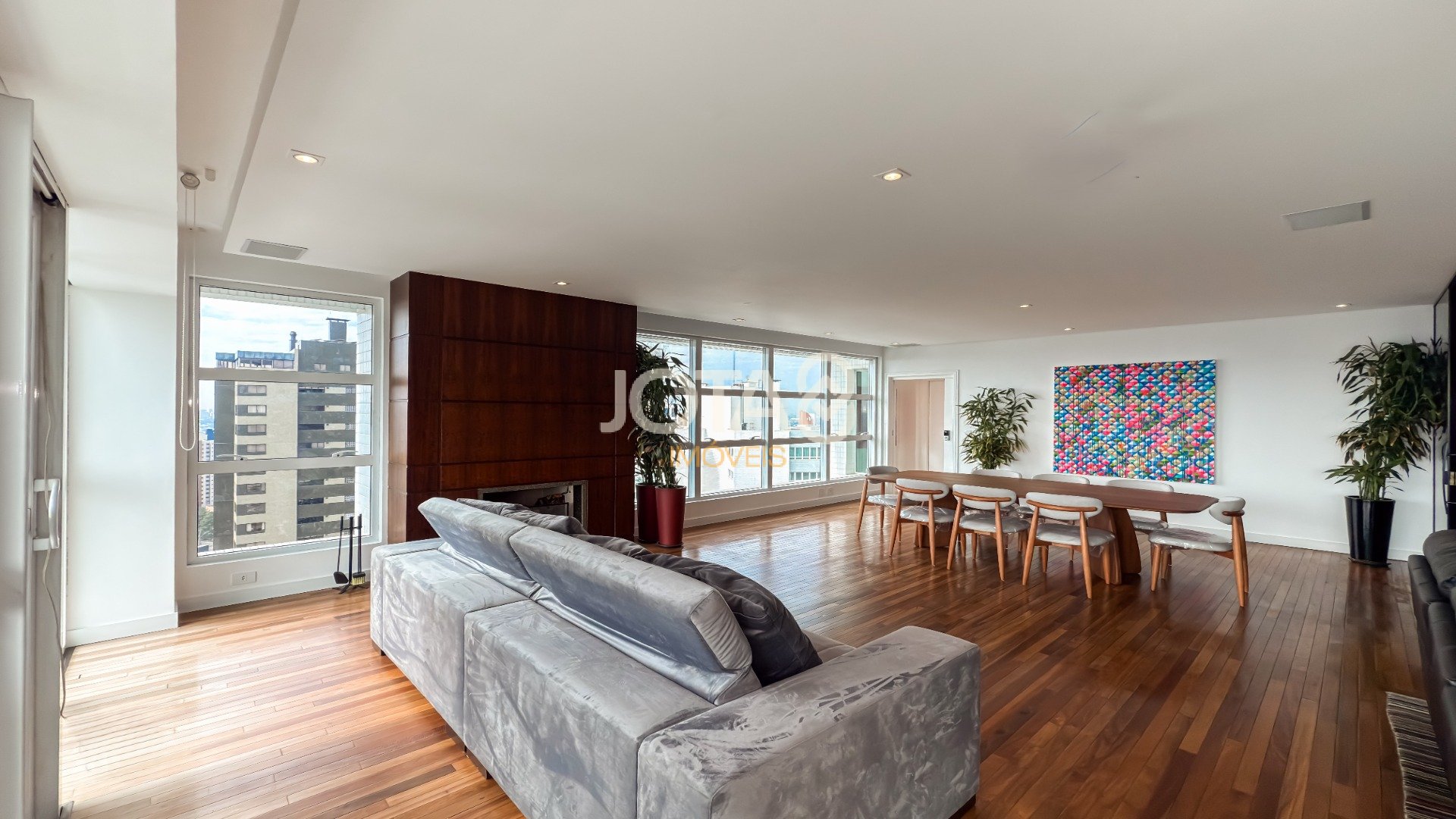 BELÍSSIMO APARTAMENTO, MOBILIADO,  NO CORAÇÃO DO ECOVILLE
