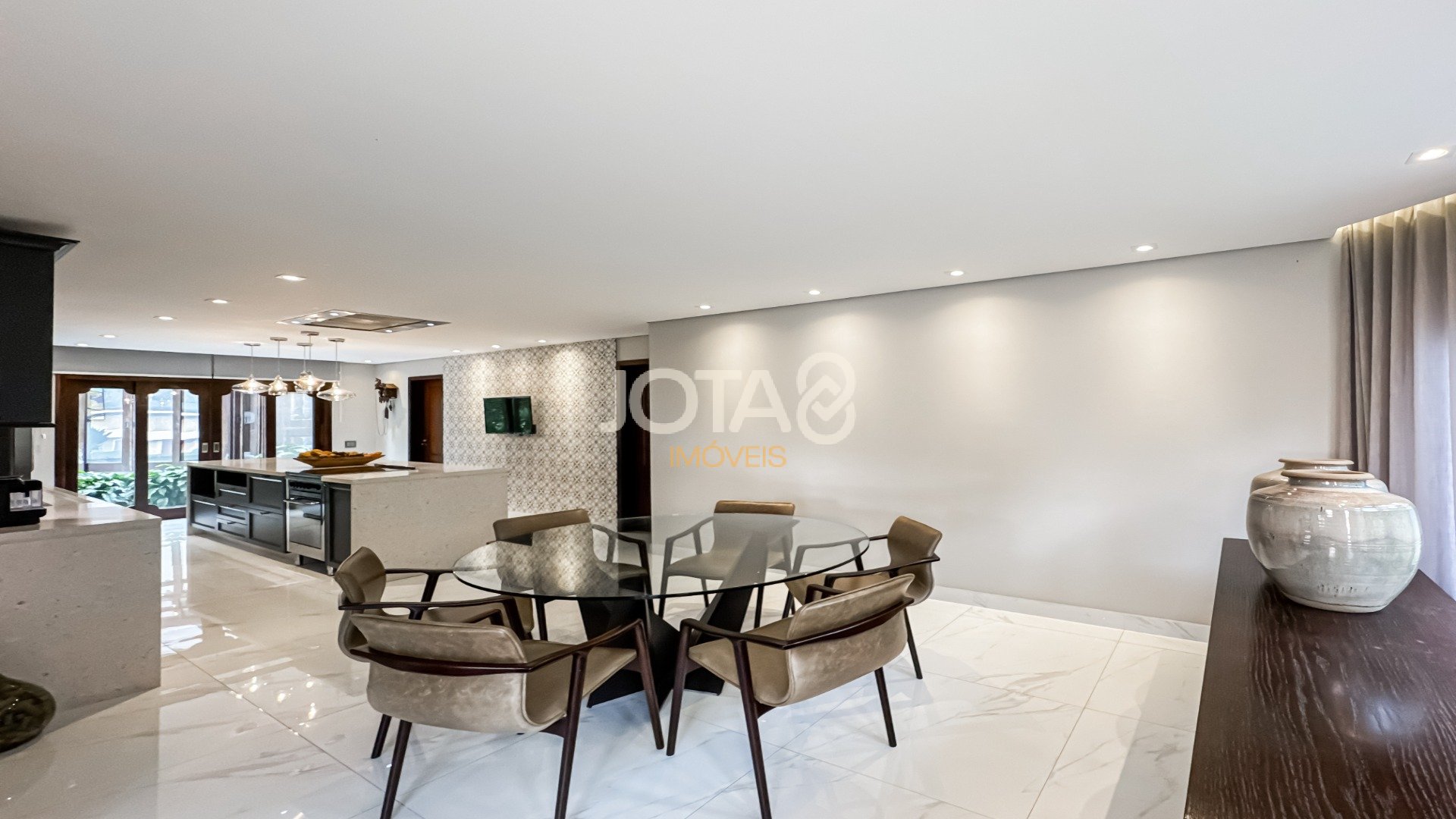 CASA DE ALTO PADRÃO 4 QUARTOS NO VILLE AMBOISE SÃO LOURENÇO!