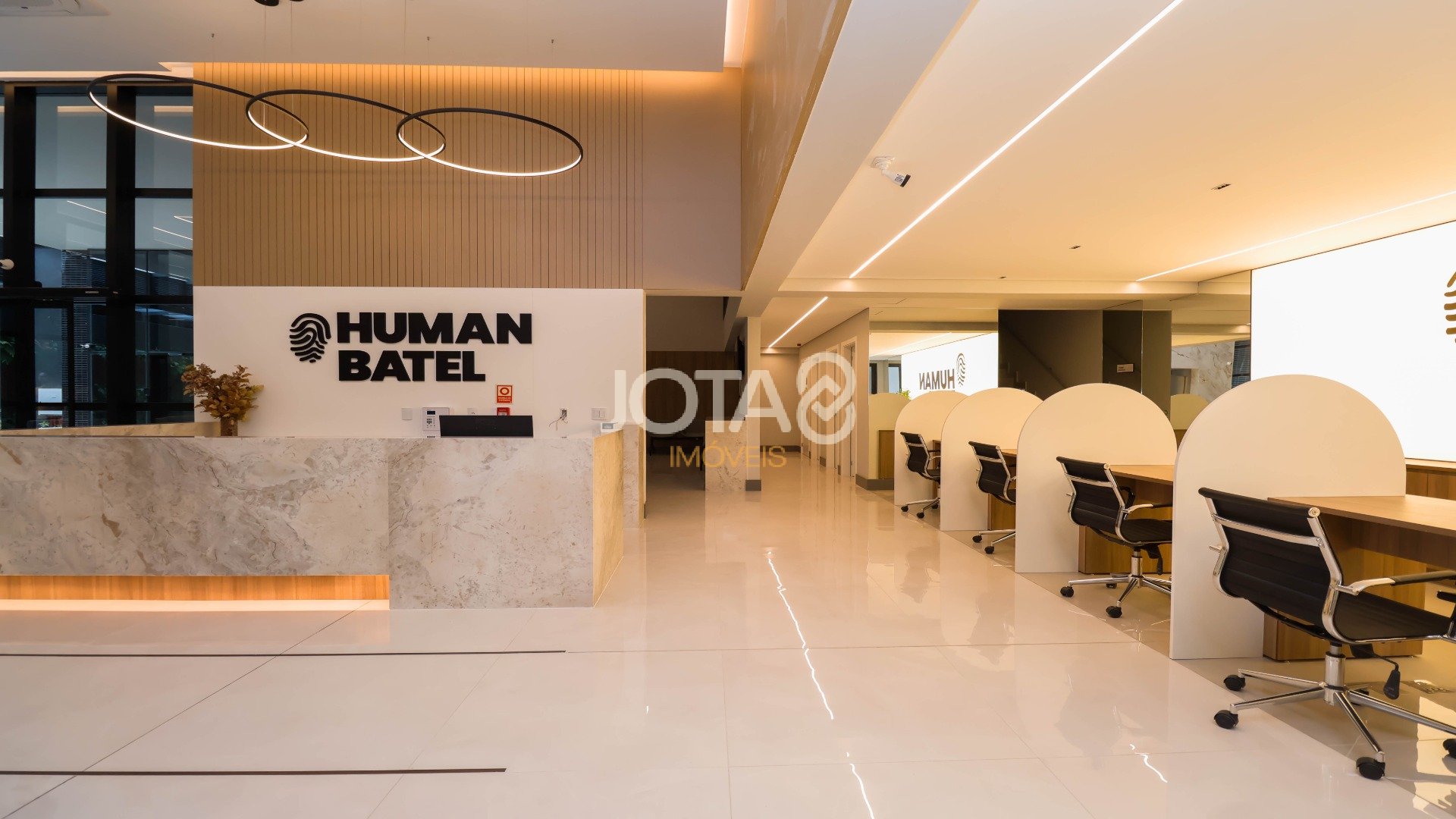 LOJA COMERCIAL NO HUMAN BATEL