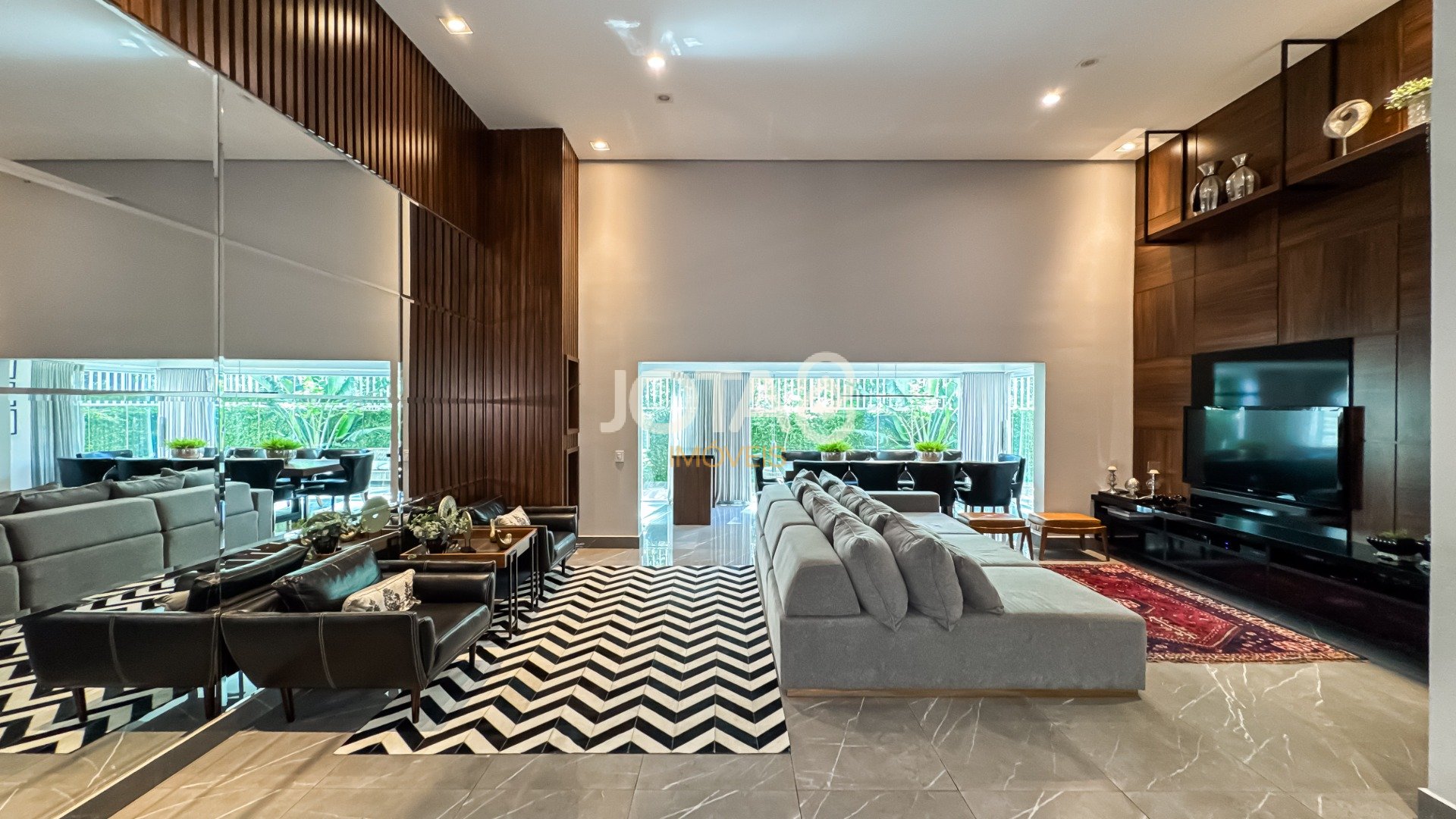 APARTAMENTO GARDEN ENSOLARADO EM CONDOMÍNIO CLUBE NO ECOVILLE