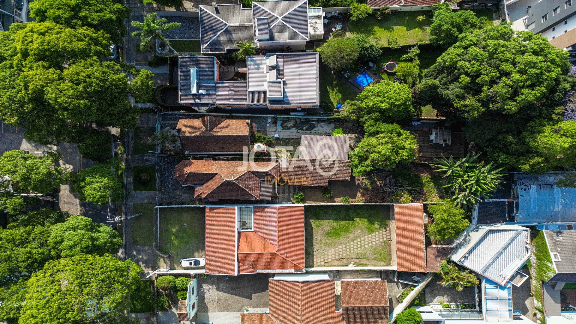 TERRENO ZR3 - 570M² - MERCÊS