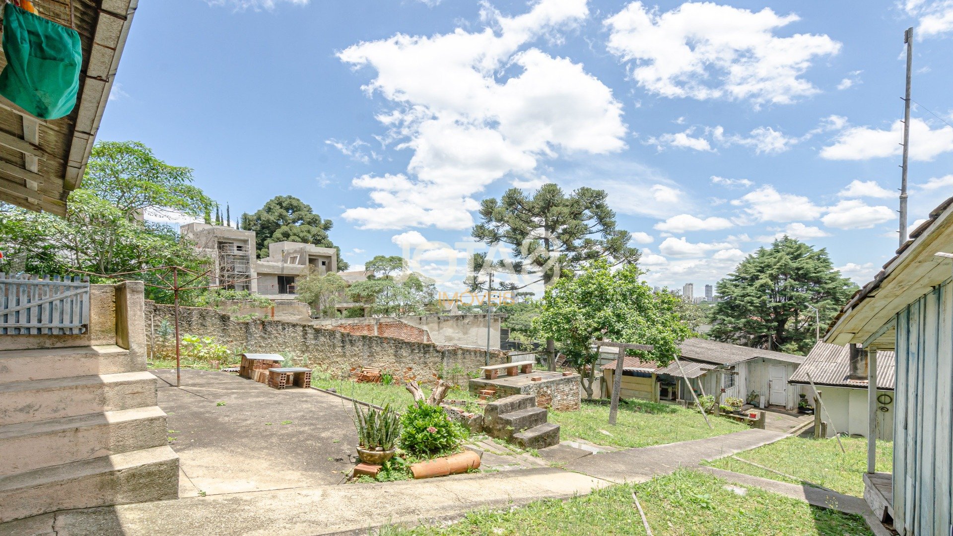 TERRENO NA CÂNDIDO HARTMANN