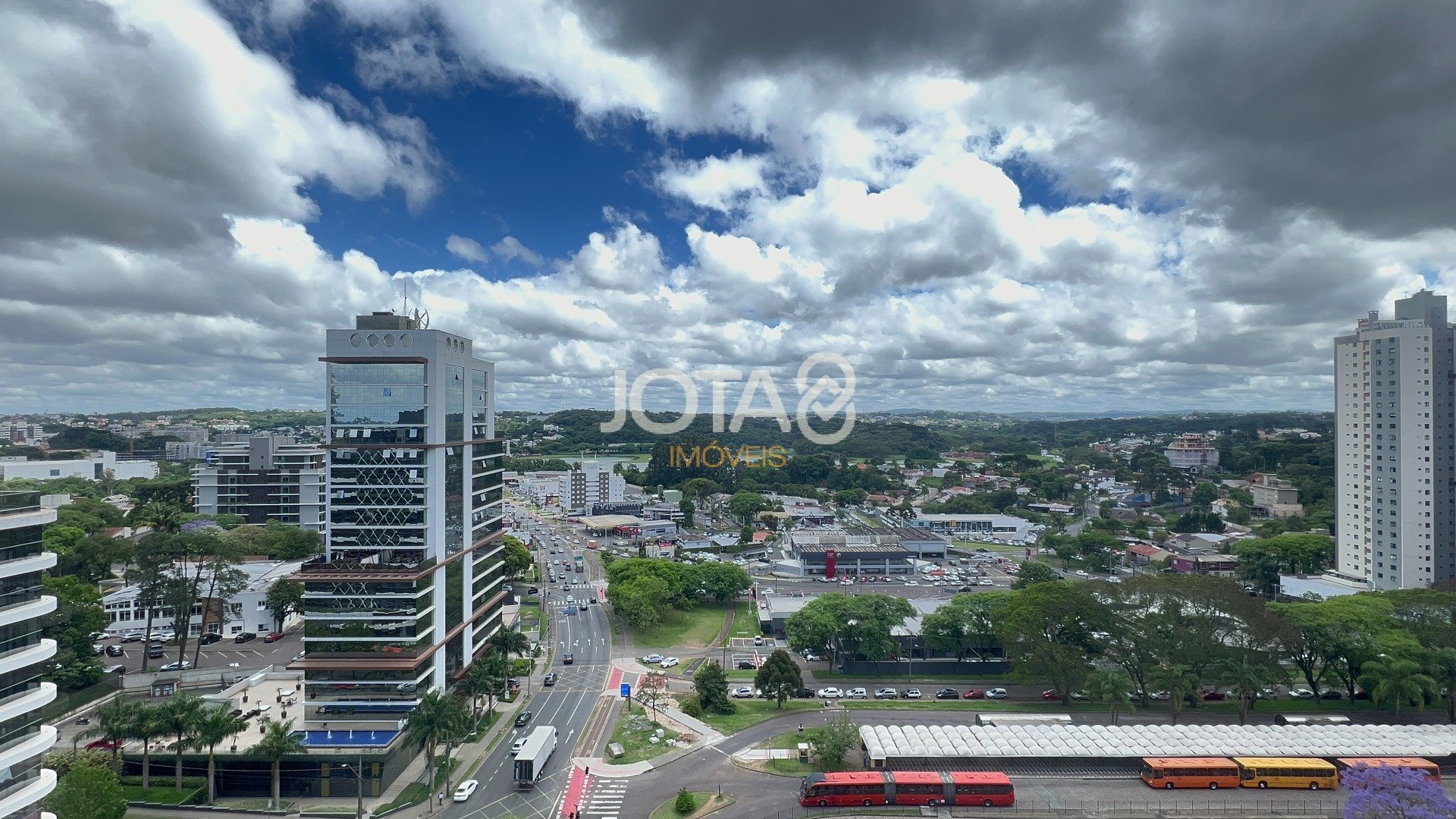 ESPAÇO COMERCIAL PRONTO PARA O SEU NEGÓCIO