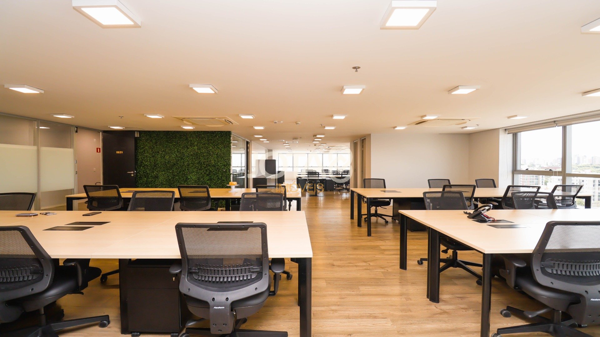 ESPAÇO COMERCIAL PRONTO PARA O SEU NEGÓCIO