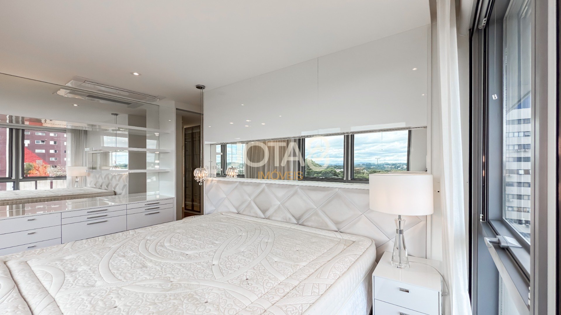 EOS BARIGUI 4 SUITES 3 VAGAS