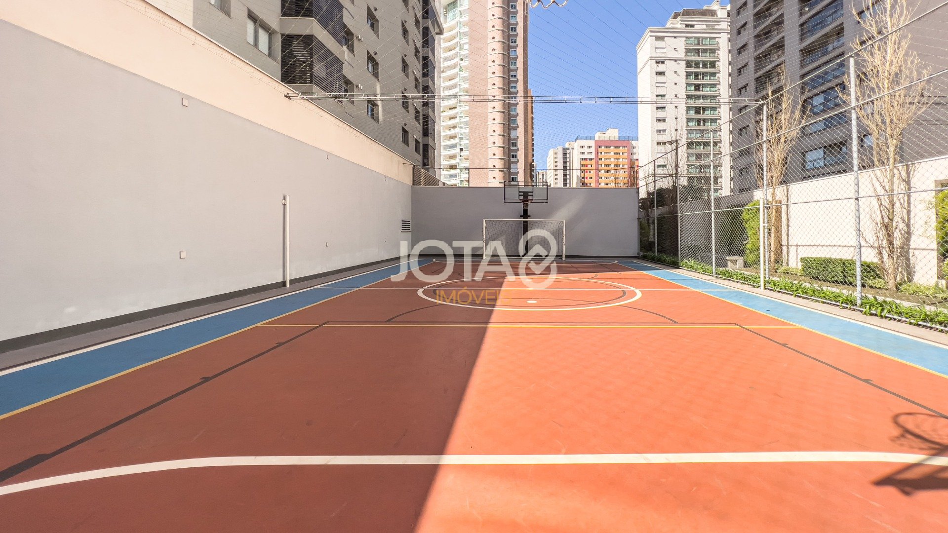 EOS BARIGUI 4 SUITES 3 VAGAS