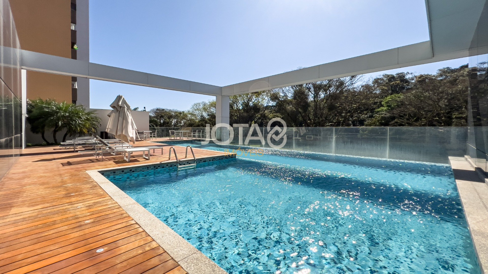 EOS BARIGUI 4 SUITES 3 VAGAS