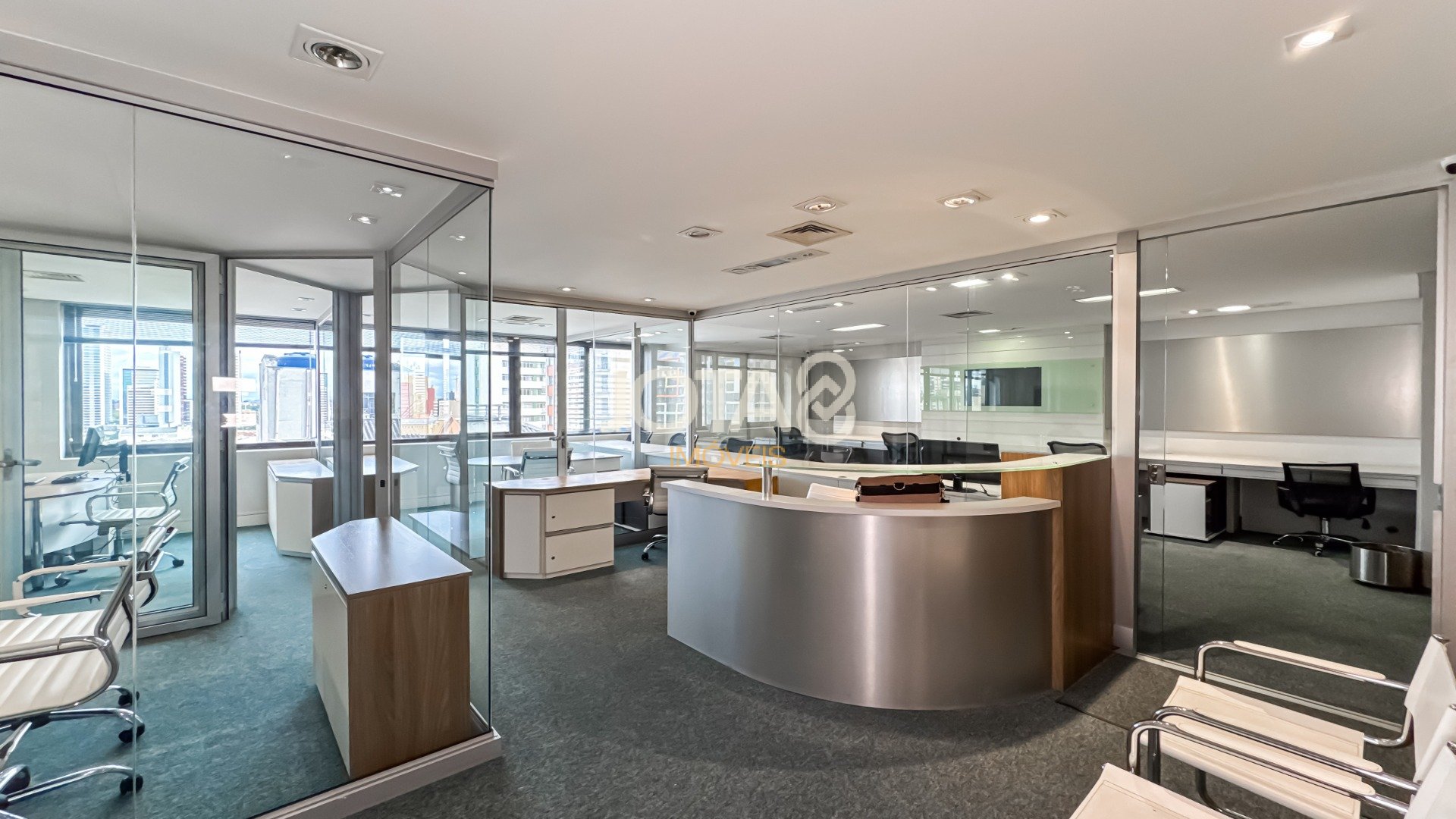 SALA COMERCIAL NO CENTRO !