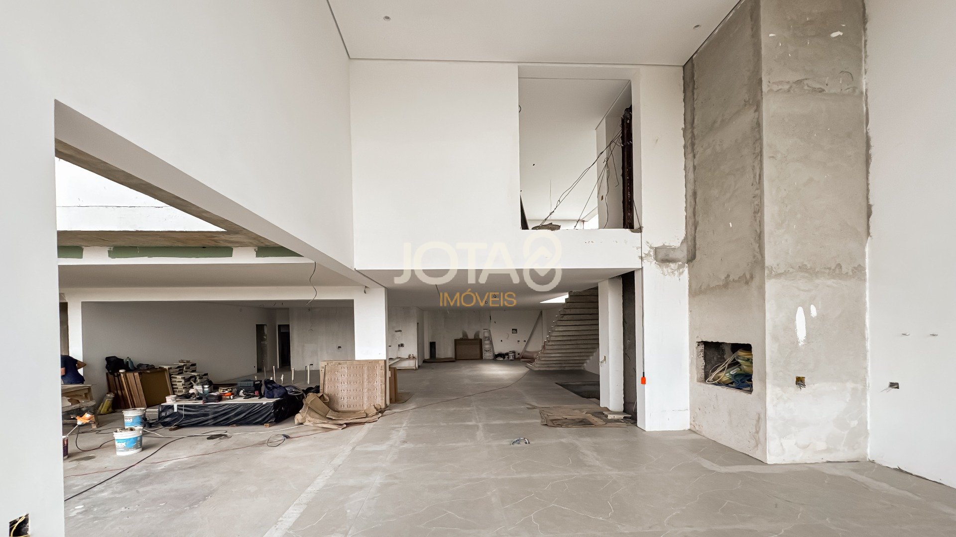 CASA NOVA EM CONDOMÍNIO COM 4 SUÍTES NO PAYSAGE WEEKEND!