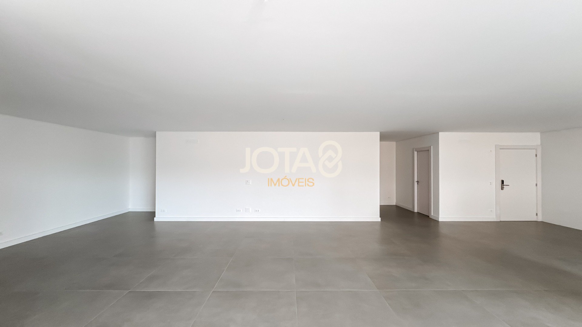 APARTAMENTO NO CABRAL COM 3 SUÍTES - ÁTMAN