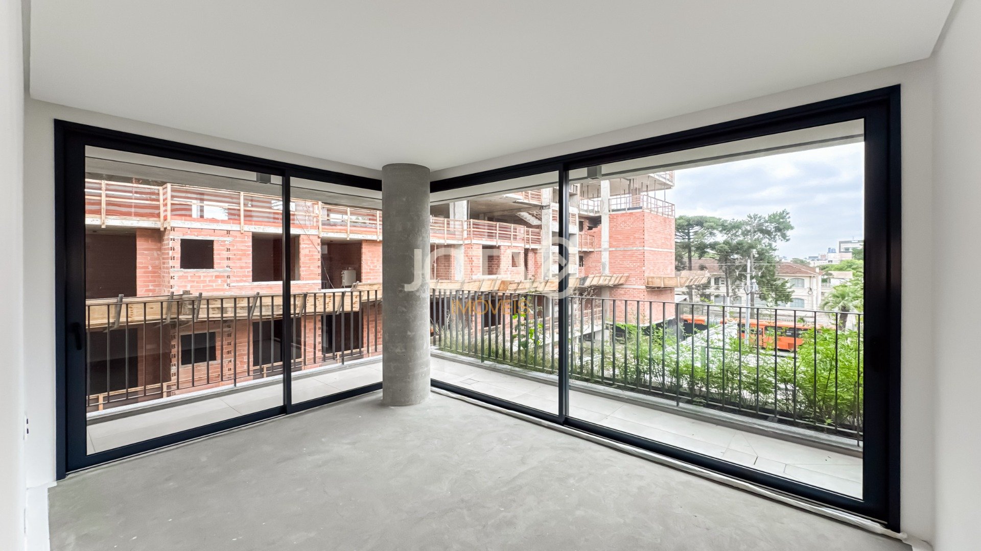 APARTAMENTO NO CABRAL COM 3 SUÍTES - ÁTMAN