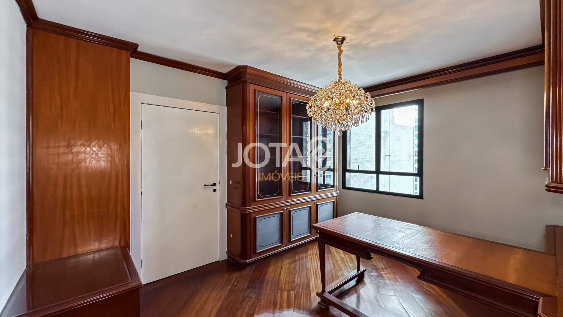 COBERTURA DUPLEX NO BATEL ED MONASTIER