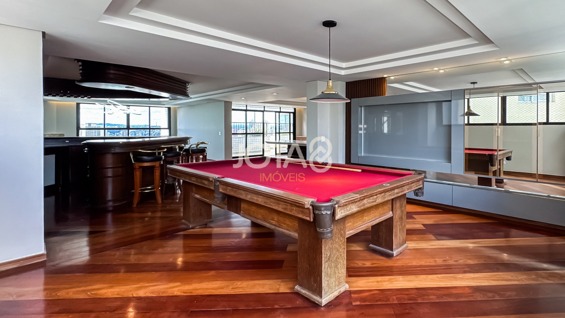 COBERTURA DUPLEX NO BATEL ED MONASTIER