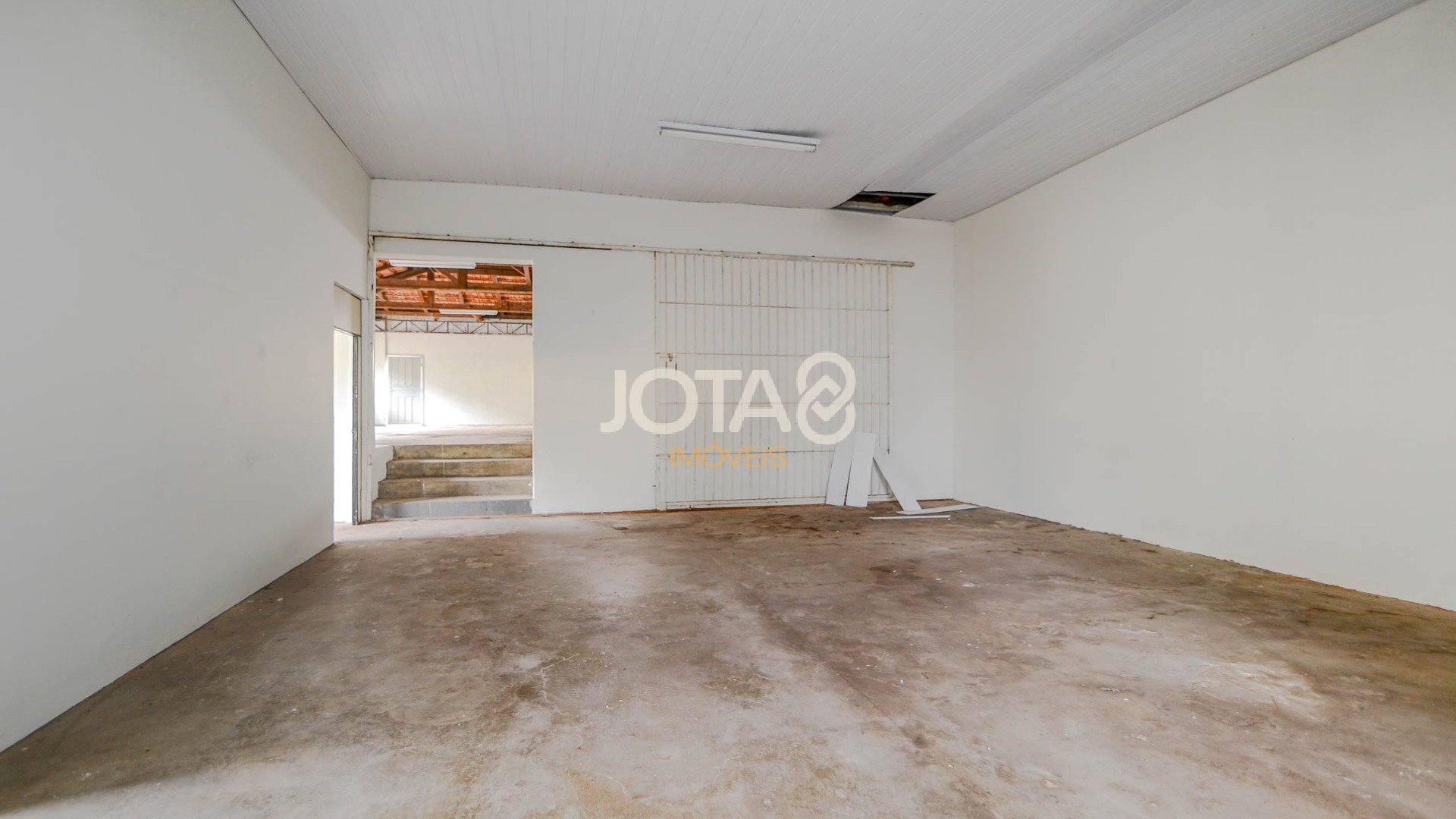 TERRENO NO MERCÊS EM ÓTIMA LOCALIZAÇÃO!