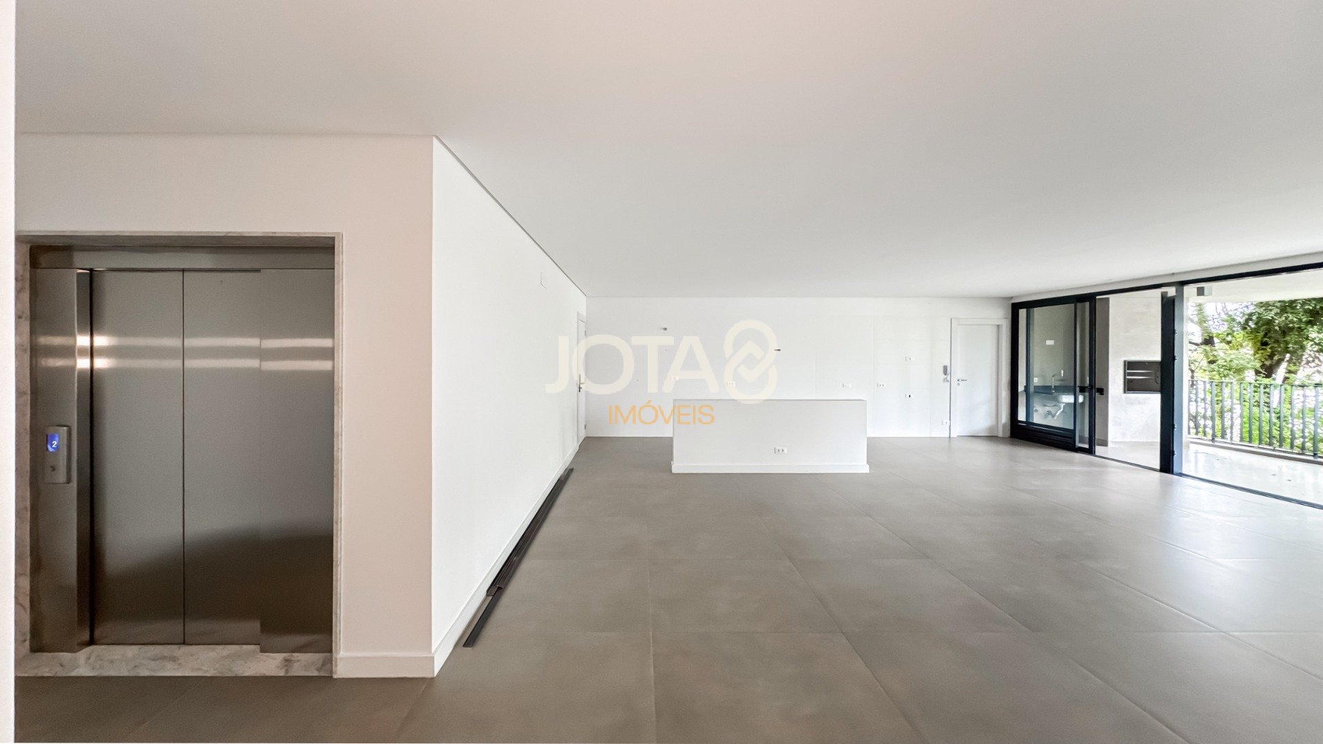 APARTAMENTO NO CABRAL COM 3 SUÍTES - ÁTMAN