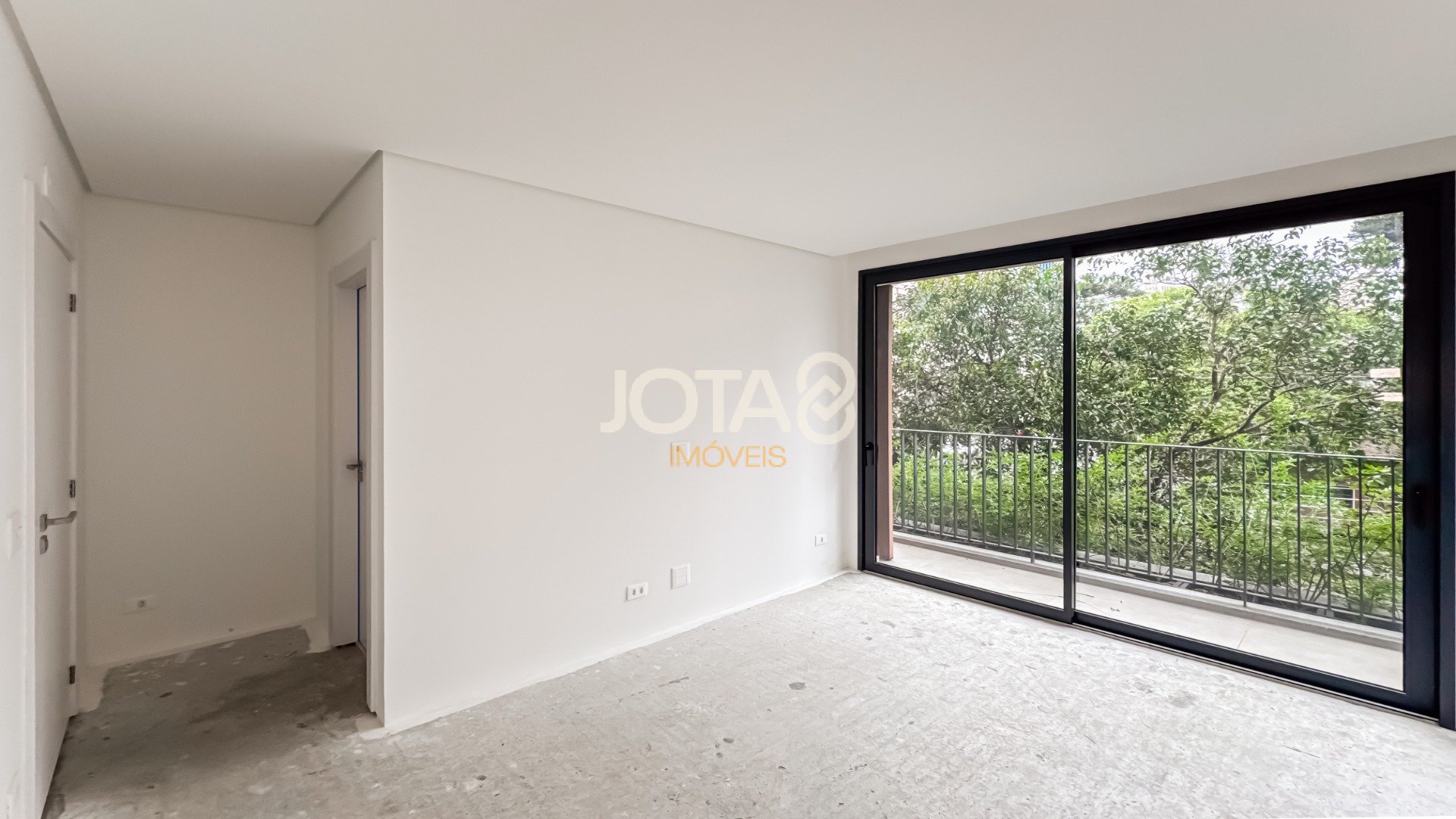 APARTAMENTO NO CABRAL COM 3 SUÍTES - ÁTMAN
