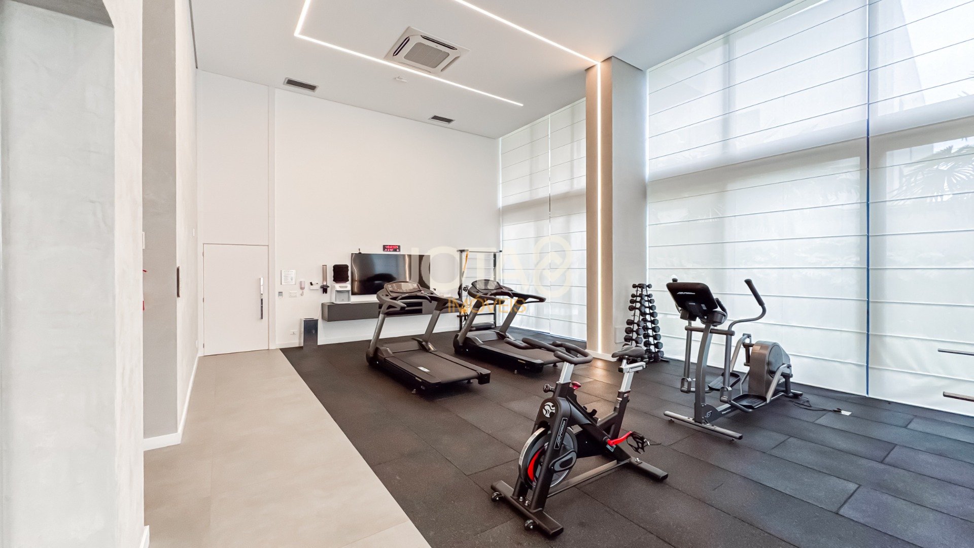 APARTAMENTO NO CABRAL COM 3 SUÍTES - ÁTMAN