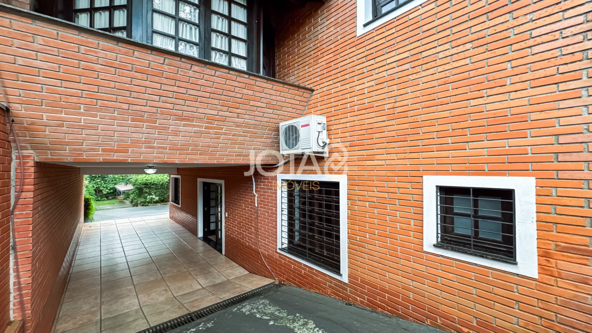 TERRENO GRANDE COM 2 CASAS 100% AVERBADAS NO VISTA ALEGRE