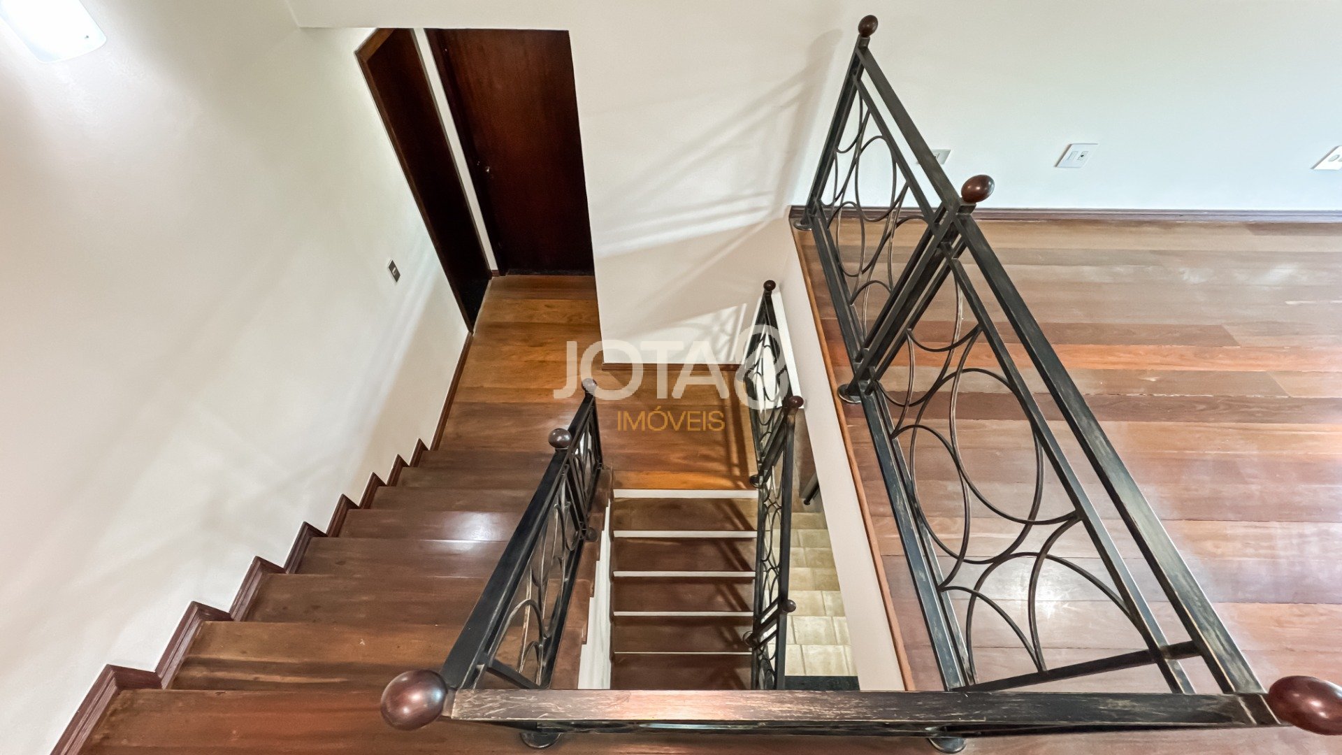 TERRENO GRANDE COM 2 CASAS 100% AVERBADAS NO VISTA ALEGRE