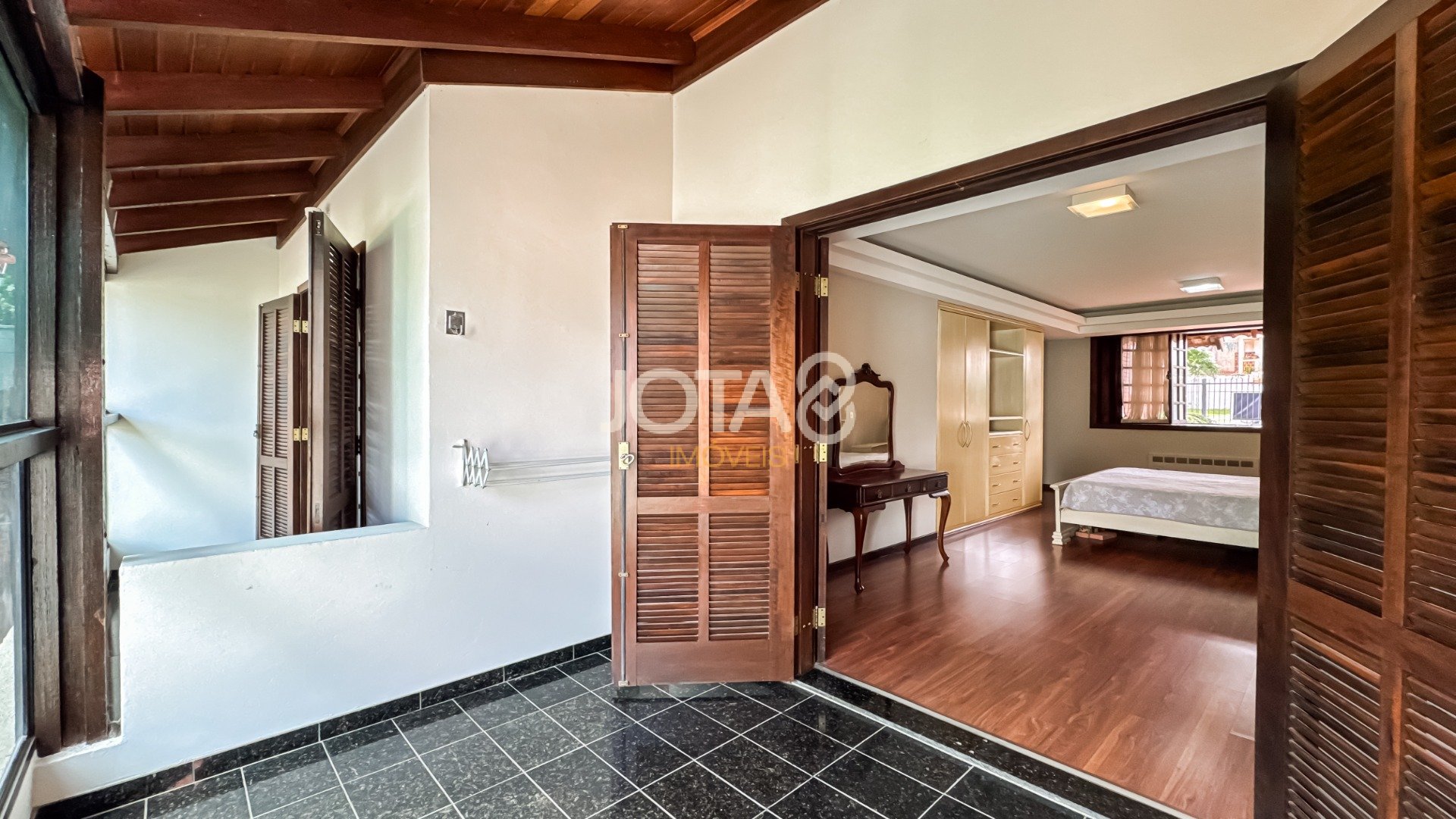 TERRENO GRANDE COM 2 CASAS 100% AVERBADAS NO VISTA ALEGRE