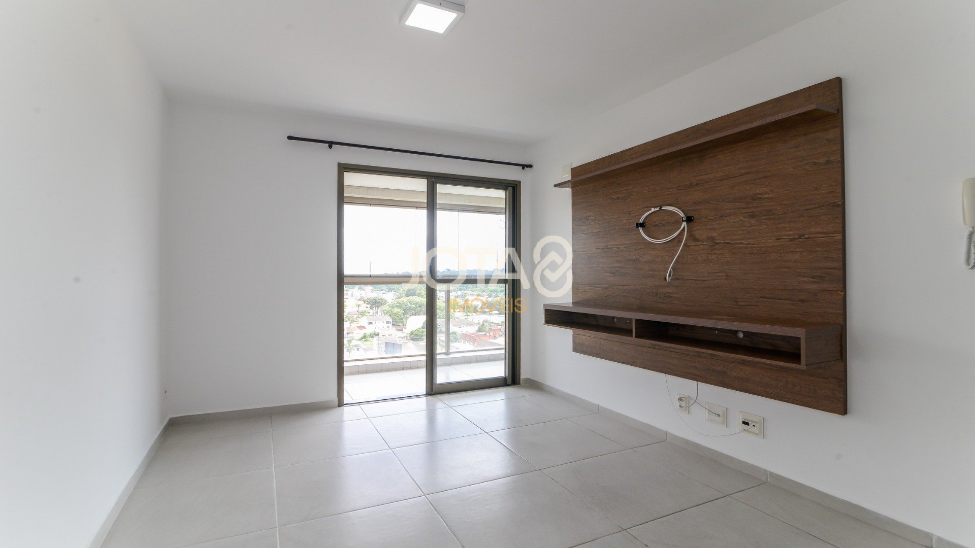 APARTAMENTO RED ECOVILLE ANDAR ALTO NO CAMPINA DO SIQUEIRA.