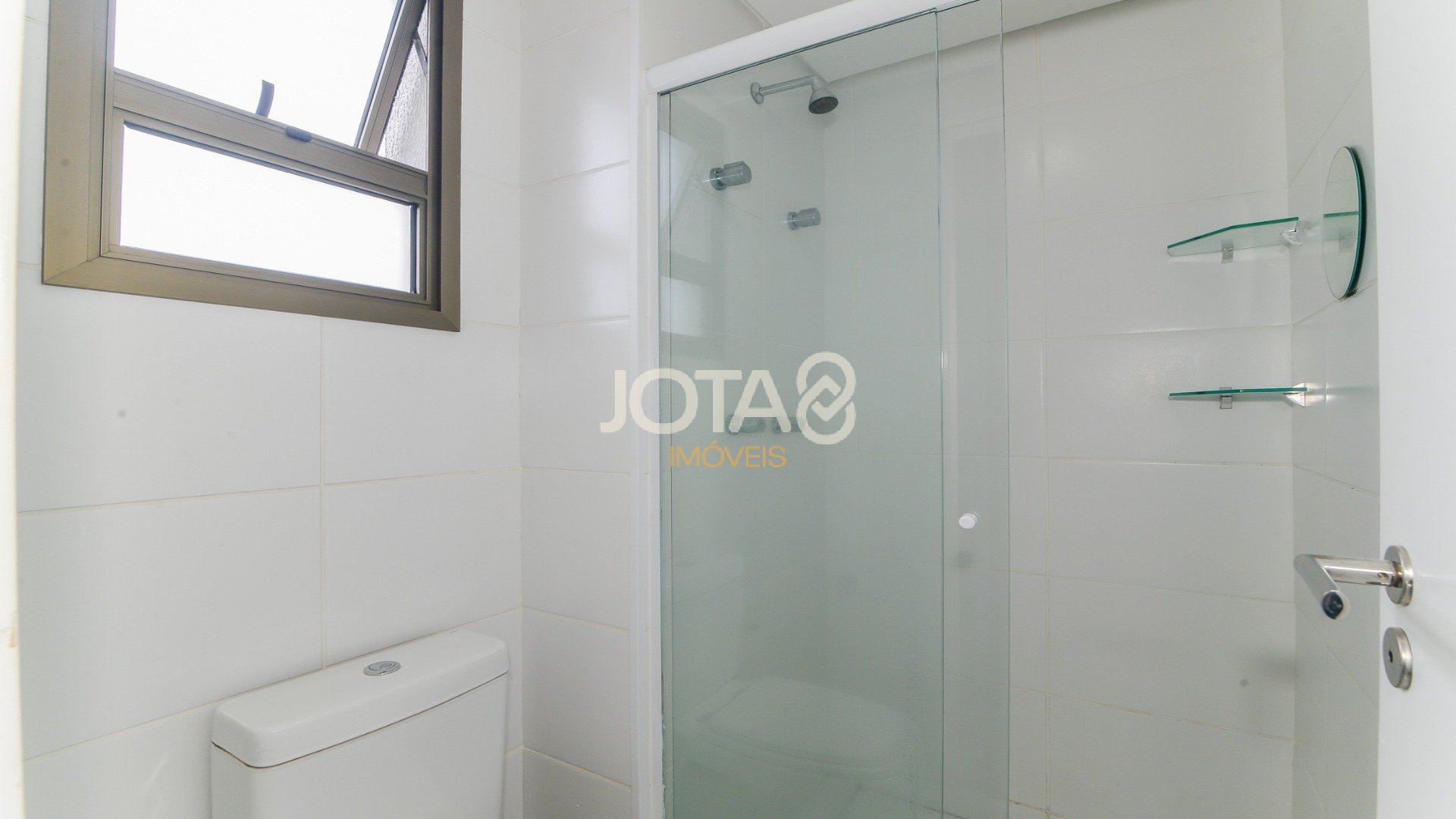 APARTAMENTO RED ECOVILLE ANDAR ALTO NO CAMPINA DO SIQUEIRA.
