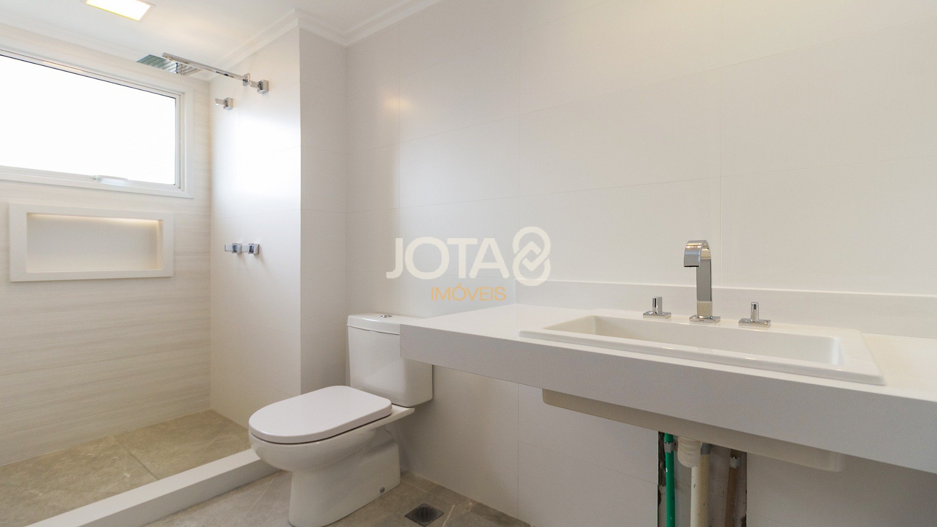 APARTAMENTO 3 SUÍTES - QUARTIER - 158M²