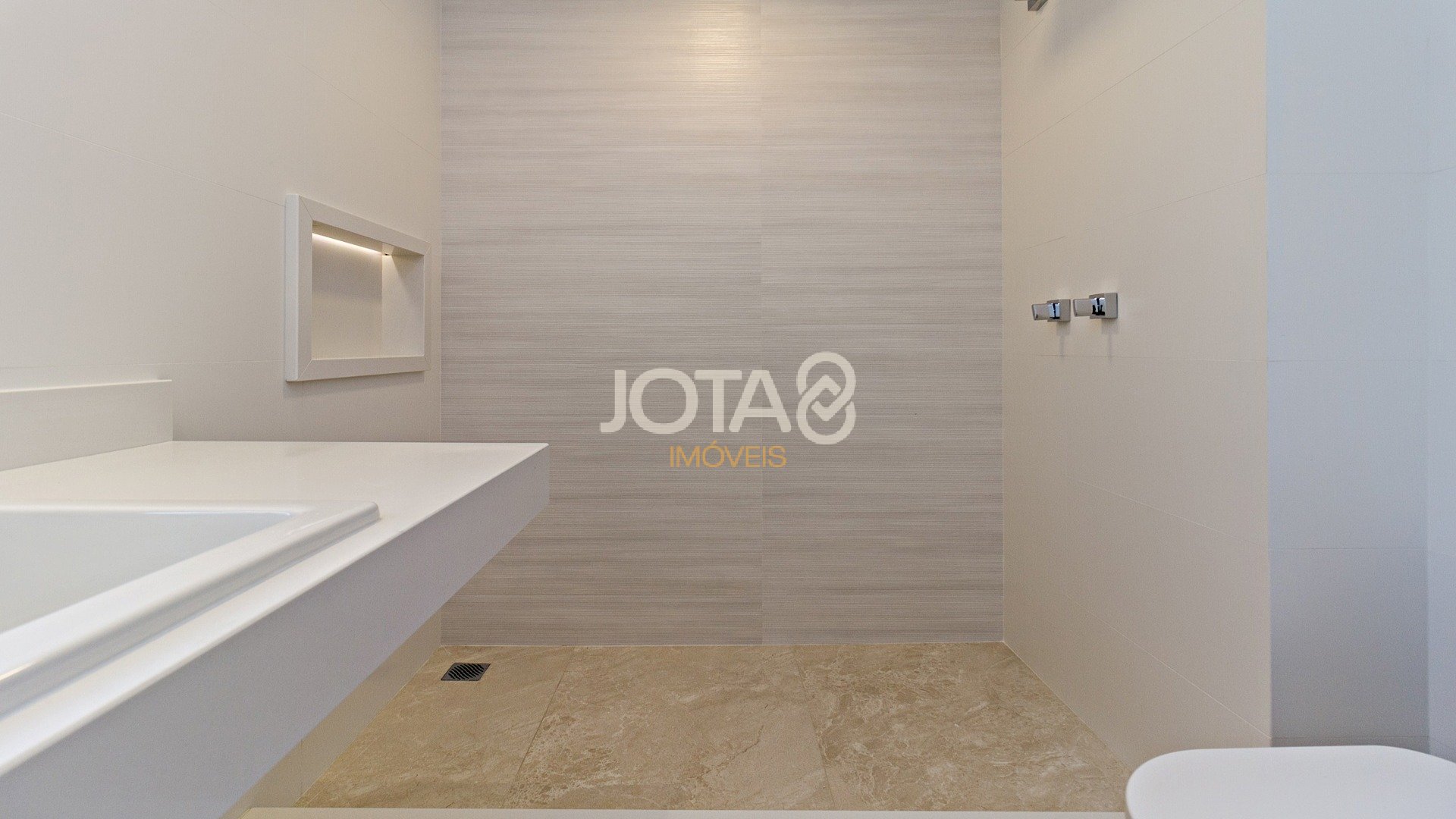 APARTAMENTO 3 SUÍTES - QUARTIER - 158M²