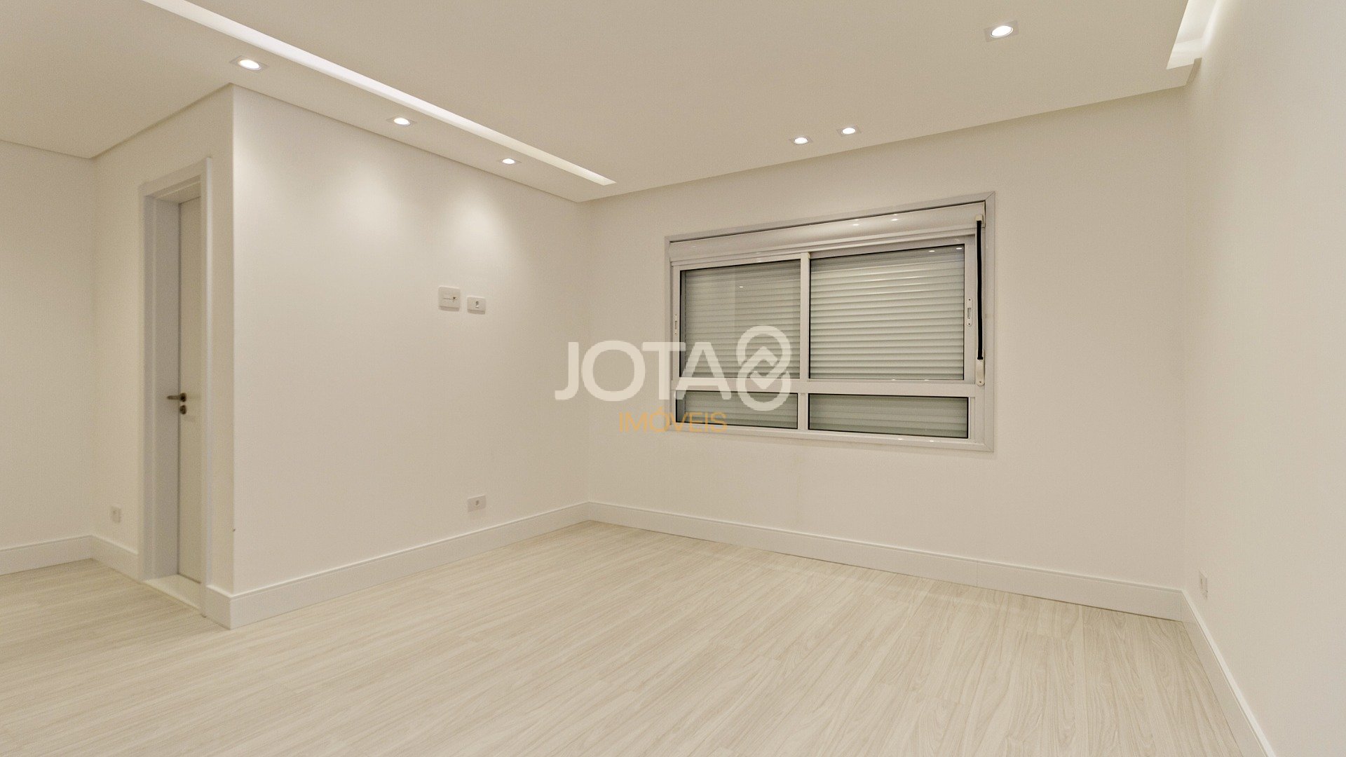 APARTAMENTO 3 SUÍTES - QUARTIER - 158M²