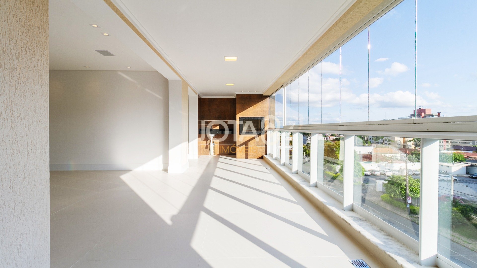 APARTAMENTO 3 SUÍTES - QUARTIER - 158M²