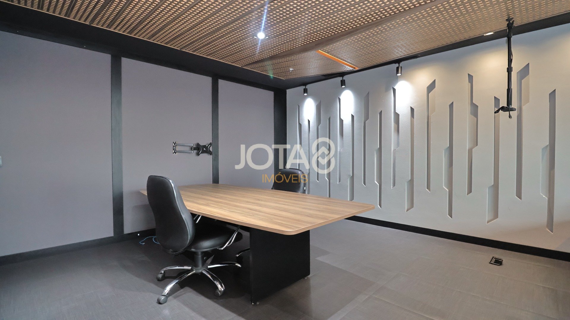 SALA COMERICAL NO UNIVERSE LIFE SQUARE - J8