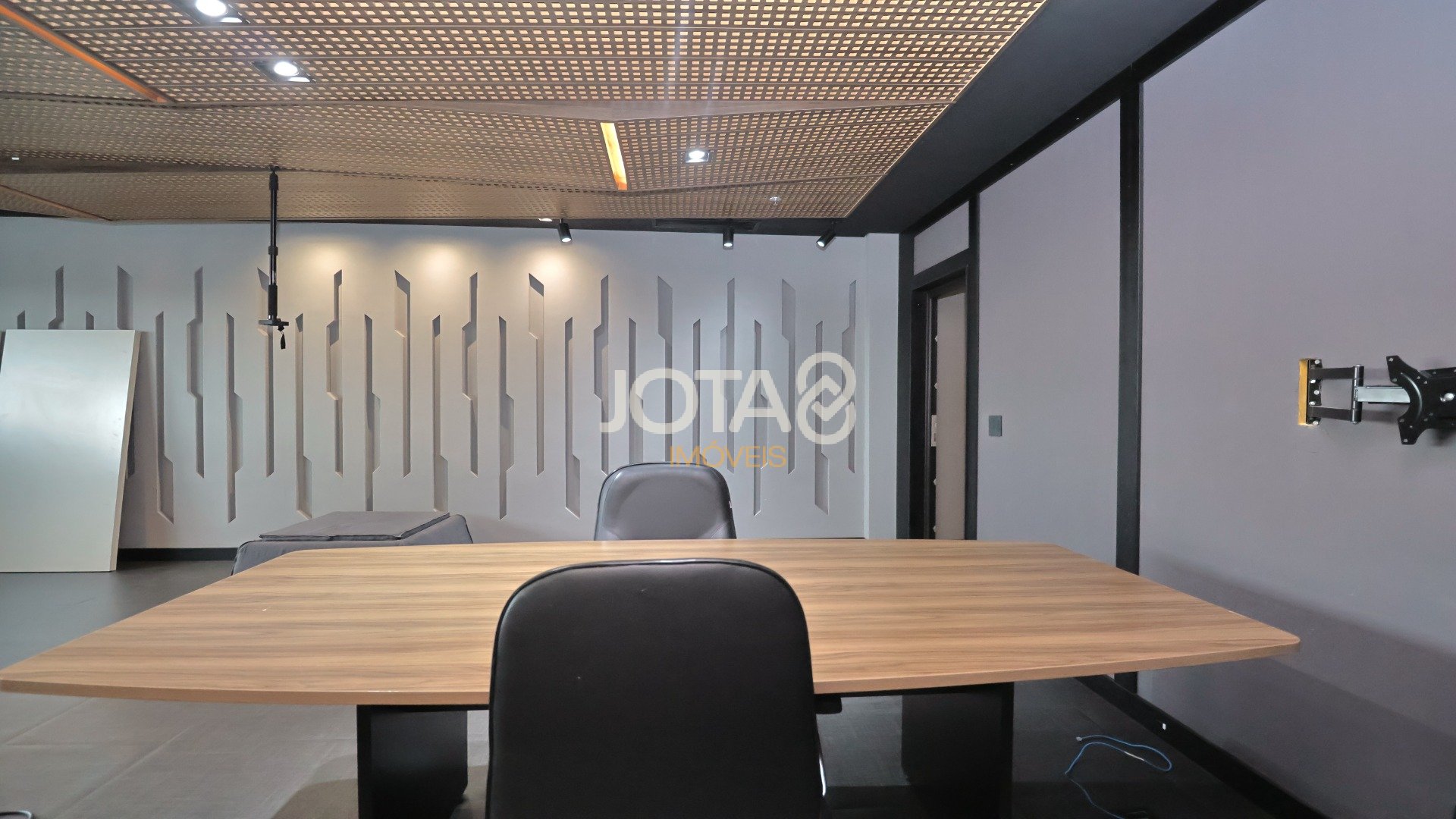 SALA COMERICAL NO UNIVERSE LIFE SQUARE - J8