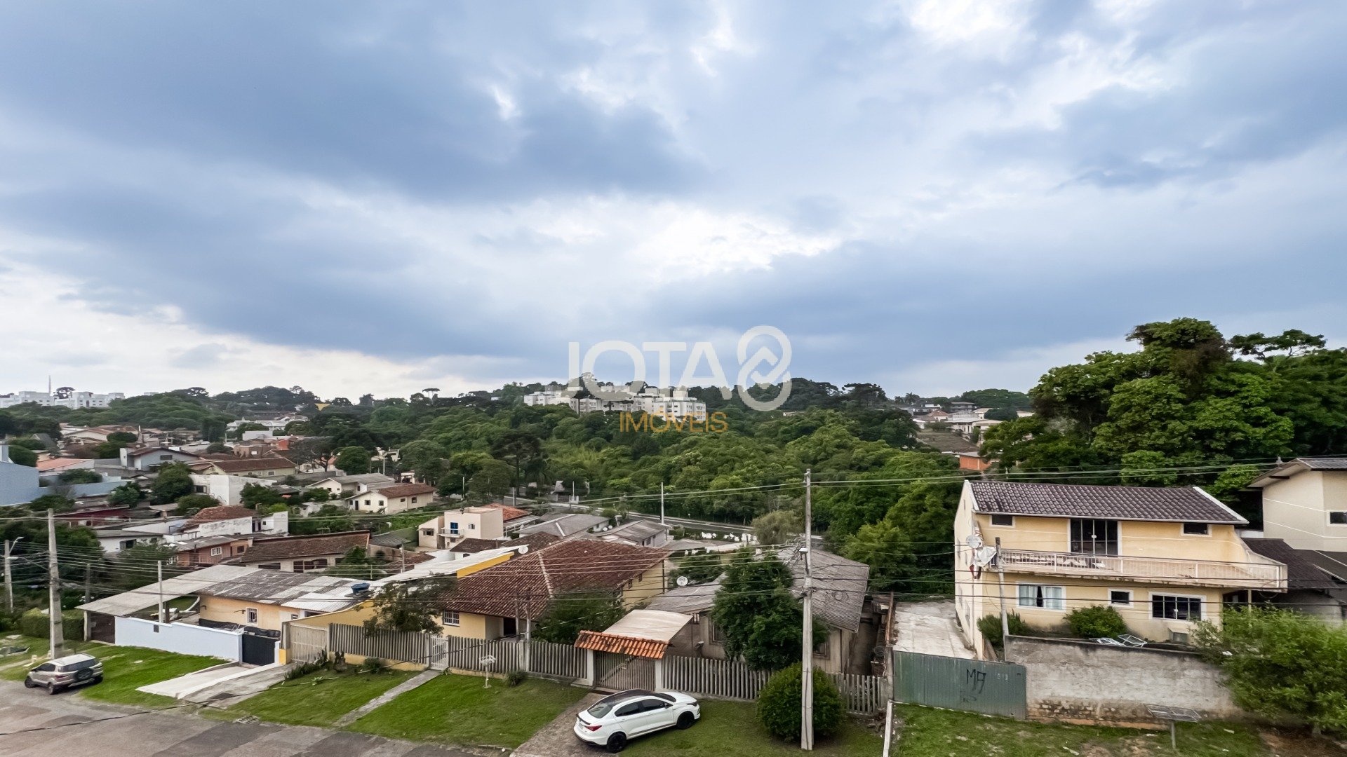SOBRADO 3 SUITES NO VISTA ALEGRE!