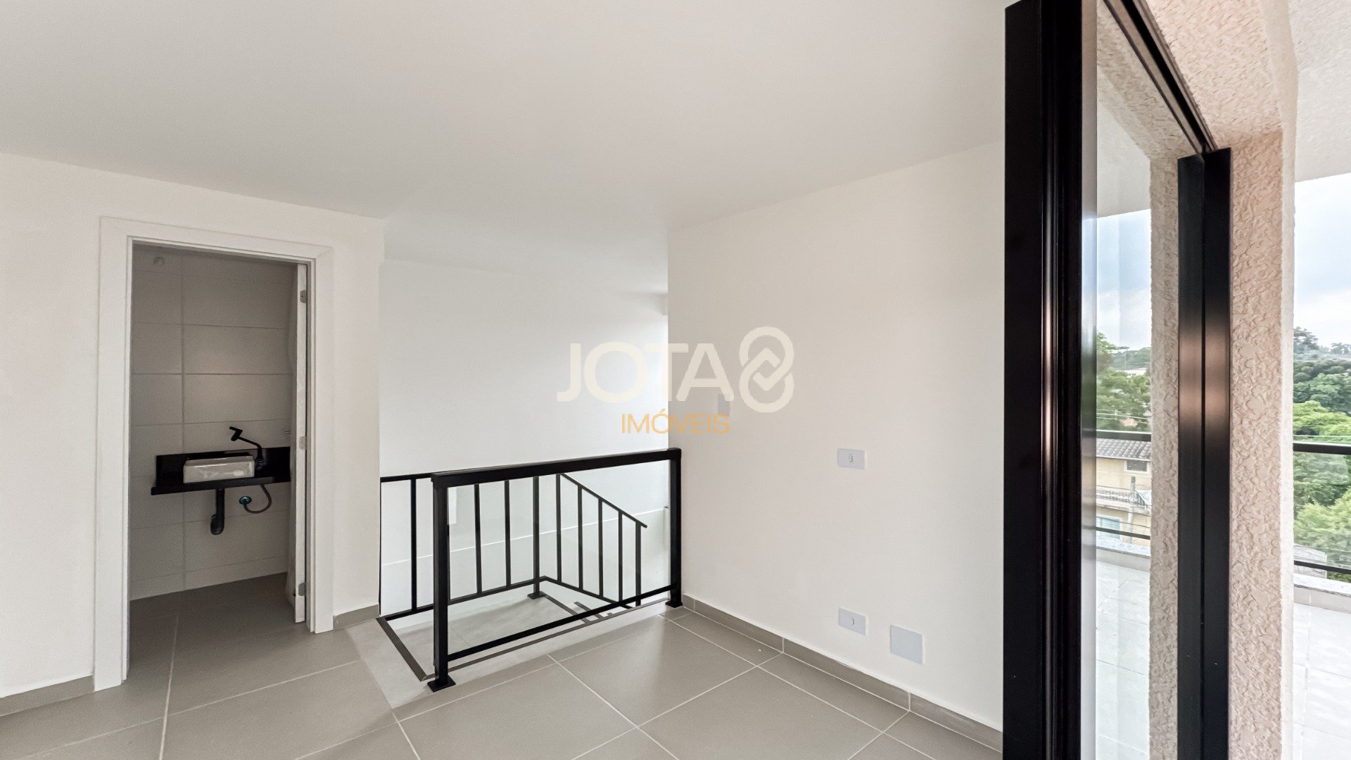 SOBRADO 3 SUITES NO VISTA ALEGRE!