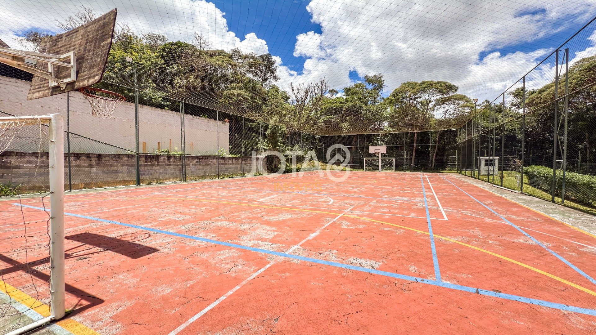 CASA EM CONDOMÍNIO, 4 SUITES PISCINA EM SANTA FELICIDADE